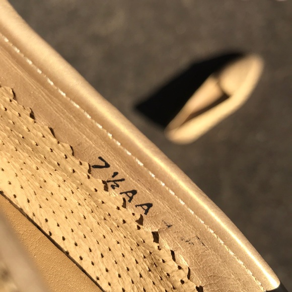 AMALFI BY RANGONI Light Gold Loafers - Picture 5 of 6